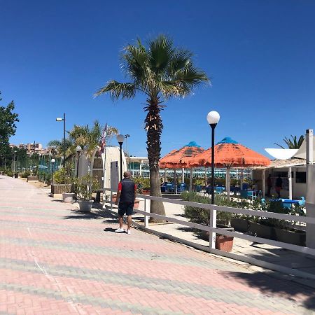 Cala Di Rio B&B Termoli Bagian luar foto