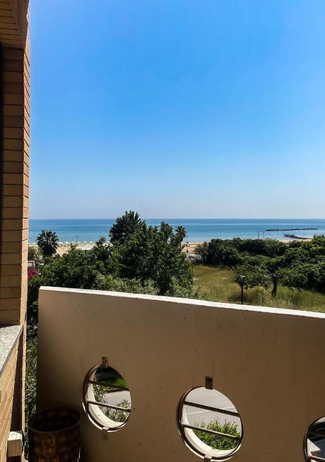 Cala Di Rio B&B Termoli Bagian luar foto